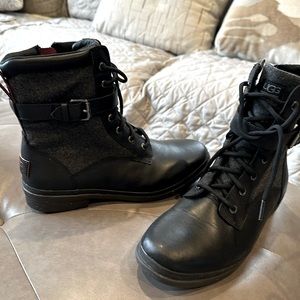 Black UGG waterproof leather boot! Worn once